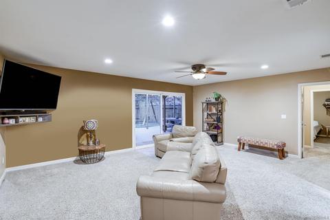 1099 Nightingale Pl, Escondido, CA 92027 photo 8