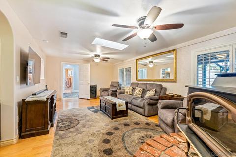 546 Macon St, El Cajon, CA 92019 photo 6