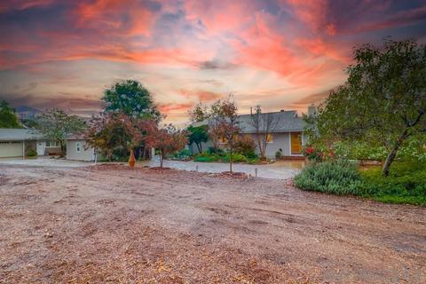 11461 Posthill Pl, Lakeside, CA 92040 photo 3