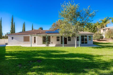 446 Crestcourt Ln, Fallbrook, CA 92028 photo 18