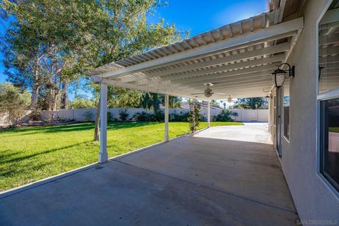 446 Crestcourt Ln, Fallbrook, CA 92028 photo 10