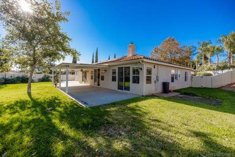 446 Crestcourt Ln, Fallbrook, CA 92028 photo 12