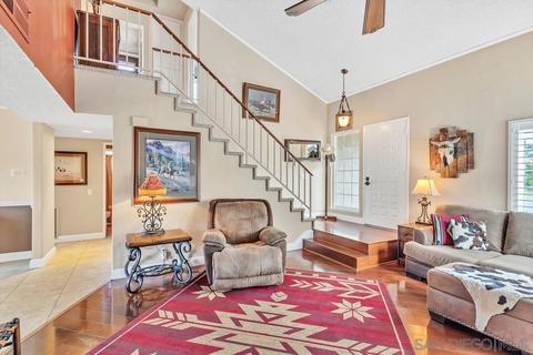 10121 Paseo Palmas Dr, Lakeside, CA 92040 photo 6