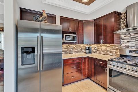 10121 Paseo Palmas Dr, Lakeside, CA 92040 photo 12