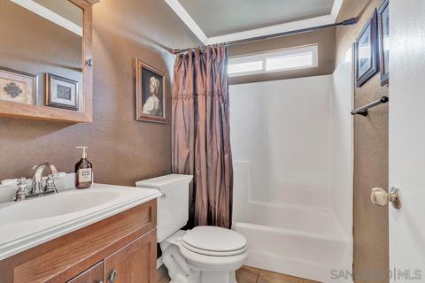 10121 Paseo Palmas Dr, Lakeside, CA 92040 photo 24