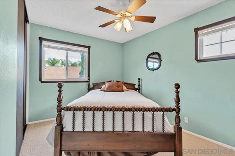 10121 Paseo Palmas Dr, Lakeside, CA 92040 photo 23