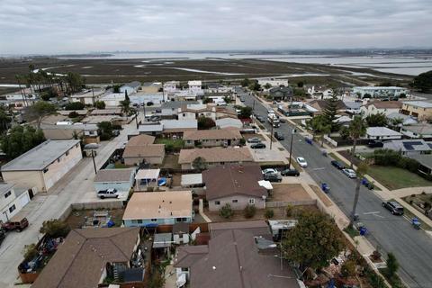 450-54 Delaware St, Imperial Beach, CA 91932 photo 3