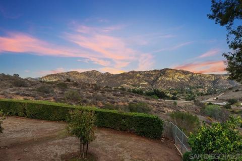 11584 Bridle Path Ln, Lakeside, CA 92040 photo 2