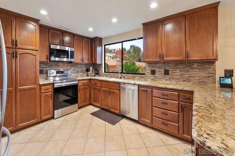 11584 Bridle Path Ln, Lakeside, CA 92040 photo 5
