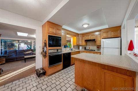1225 Andover Rd, El Cajon, CA 92019 photo 11