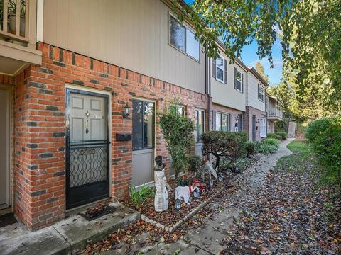 8022 Winter Gardens Blvd UNIT E, El Cajon, CA 92021 photo 2