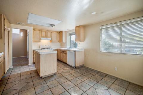 274 Royal Glen Dr, Fallbrook, CA 92028 photo 19