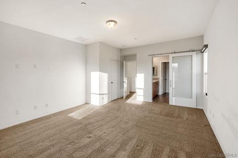 6925 Brass Buttons St, Carlsbad, CA 92011 photo 8