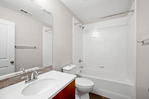 6925 Brass Buttons St, Carlsbad, CA 92011 photo 25