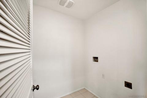 6925 Brass Buttons St, Carlsbad, CA 92011 photo 28