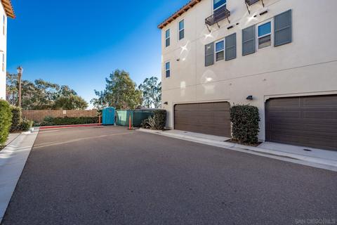 6925 Brass Buttons St, Carlsbad, CA 92011 photo 33