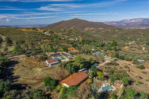 3325 Skytrail Ranch Rd, Jamul, CA 91935 photo 4