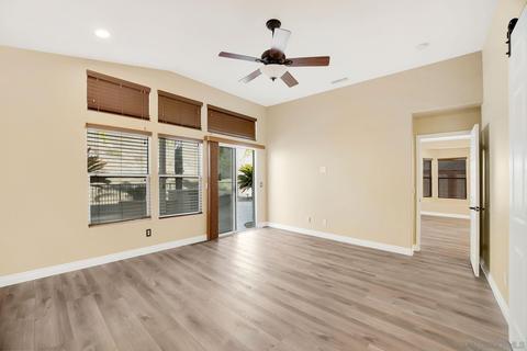 2465 Fallbrook Pl, Escondido, CA 92027 photo 22