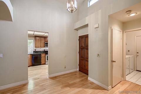 1802 Avenida Segovia, Oceanside, CA 92056 photo 5