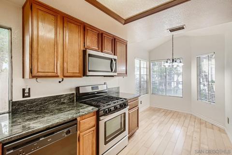 1802 Avenida Segovia, Oceanside, CA 92056 photo 15