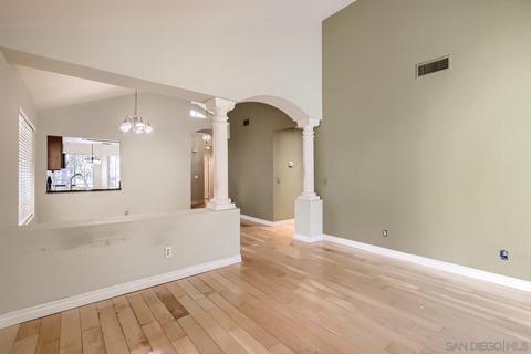 1802 Avenida Segovia, Oceanside, CA 92056 photo 9