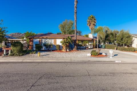1330 La Mirada Ave, Escondido, CA 92026 photo 2