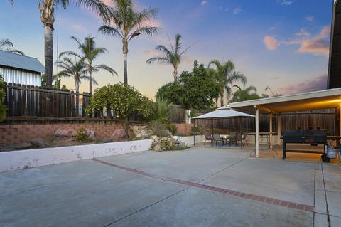 519 W Elder St, Fallbrook, CA 92028 photo 5