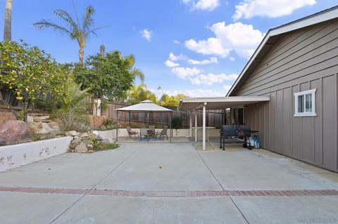 519 W Elder St, Fallbrook, CA 92028 photo 32