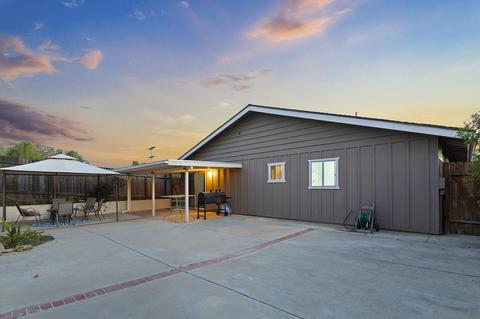 519 W Elder St, Fallbrook, CA 92028 photo 7