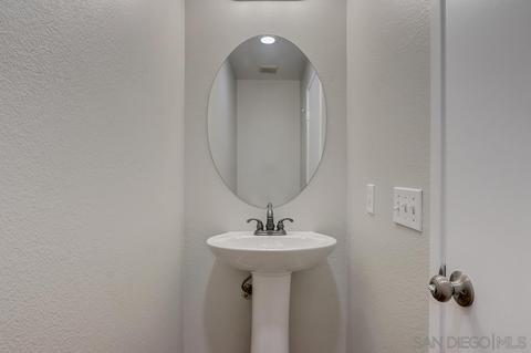 8452 Hawick Ter, El Cajon, CA 92021 photo 35