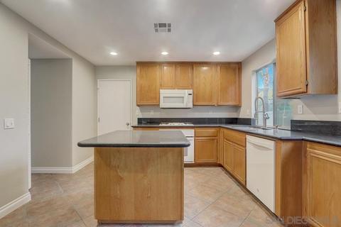 8452 Hawick Ter, El Cajon, CA 92021 photo 19