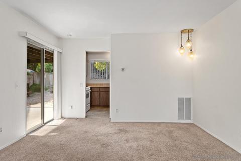 1533 Highridge Dr, Oceanside, CA 92056 photo 4