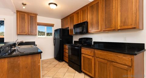 9860 Dale Ave #B2, Spring Valley, CA 91977 photo 12
