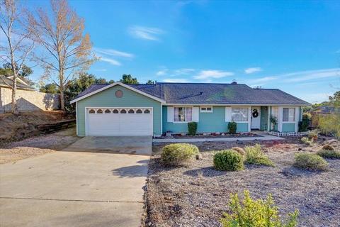 132 Mercedes Rd, Fallbrook, CA 92028 photo 2