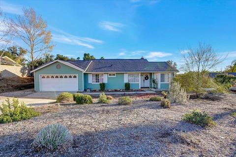 132 Mercedes Rd, Fallbrook, CA 92028 photo 1