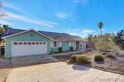 132 Mercedes Rd, Fallbrook, CA 92028 photo 3