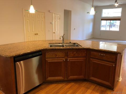 32870 Lamtarra Loop, Menifee, CA 92584 photo 3