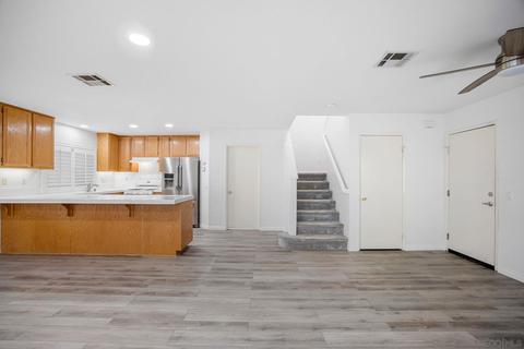 2714 Wanek Rd, Escondido, CA 92027 photo 13