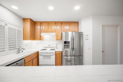 2714 Wanek Rd, Escondido, CA 92027 photo 16
