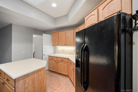 836 Muirfield Dr, Oceanside, CA 92058 photo 17