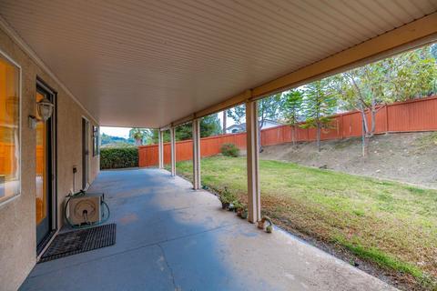 1573 Whispering Palm Dr, Oceanside, CA 92056 photo 28