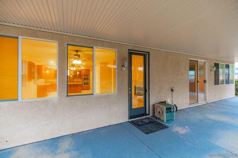 1573 Whispering Palm Dr, Oceanside, CA 92056 photo 29
