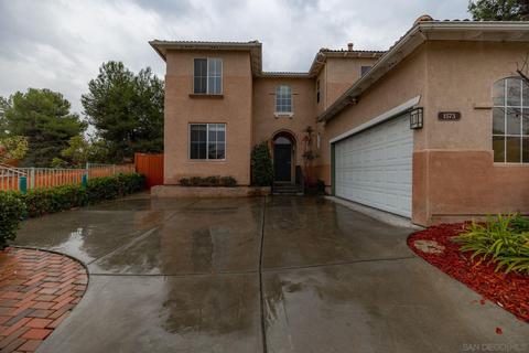 1573 Whispering Palm Dr, Oceanside, CA 92056 photo 1