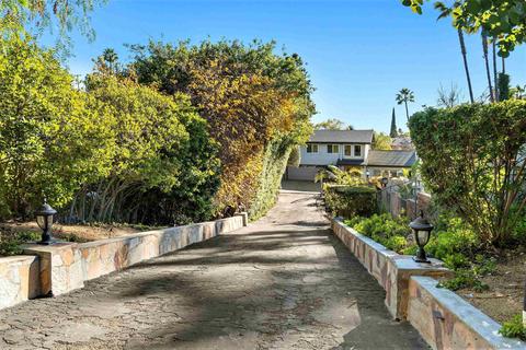9227 Tropico Dr, La Mesa, CA 91941 photo 2
