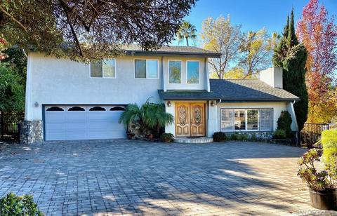 9227 Tropico Dr, La Mesa, CA 91941 photo 1