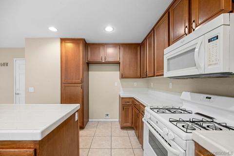 3977 Aliento Way, Oceanside, CA 92057 photo 15