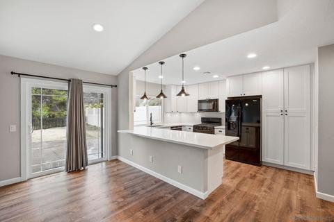 4326 Los Padres Dr, Fallbrook, CA 92028 photo 15