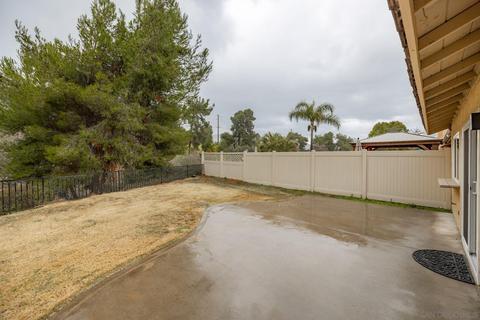 4326 Los Padres Dr, Fallbrook, CA 92028 photo 21