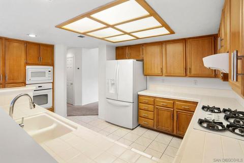 8472 Mesa Heights Rd, Santee, CA 92071 photo 4