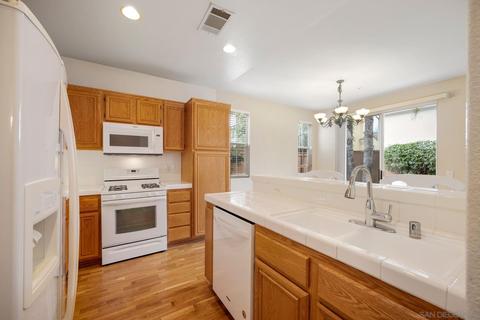 252 Sophia Way, Oceanside, CA 92057 photo 15